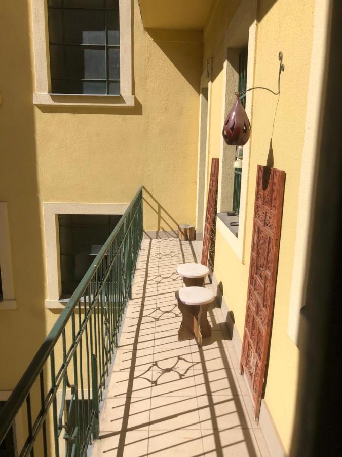 Luxury Apartment View On To The Castle Budapest Exteriör bild