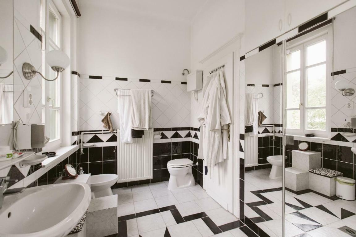 Luxury Apartment View On To The Castle Budapest Exteriör bild